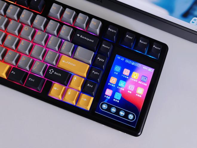 蛛L99带您解锁机械键盘新形态开元棋牌app触控大屏加持狼(图10)